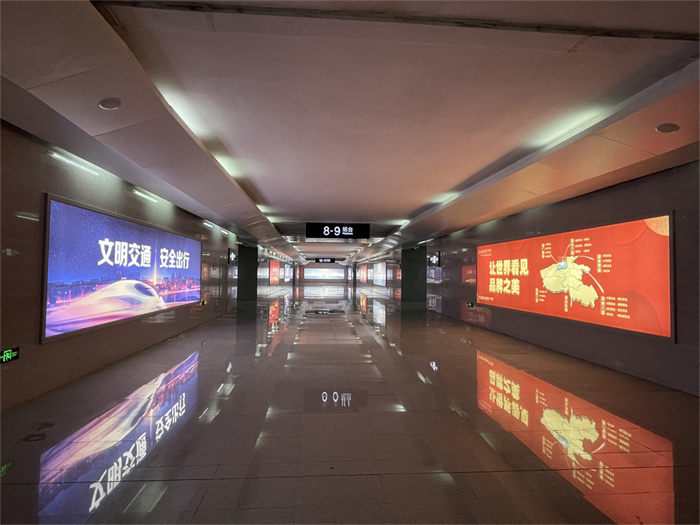 平頂山高鐵站廣告彰顯品牌氣勢(shì)，盡收眼底的品牌震撼